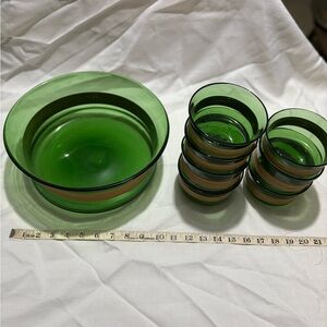Vintage Green Glass Bowl Set